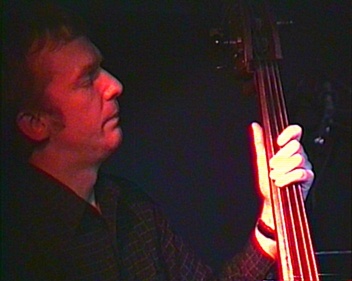 carsten, kontra-bass