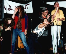 scream & shout